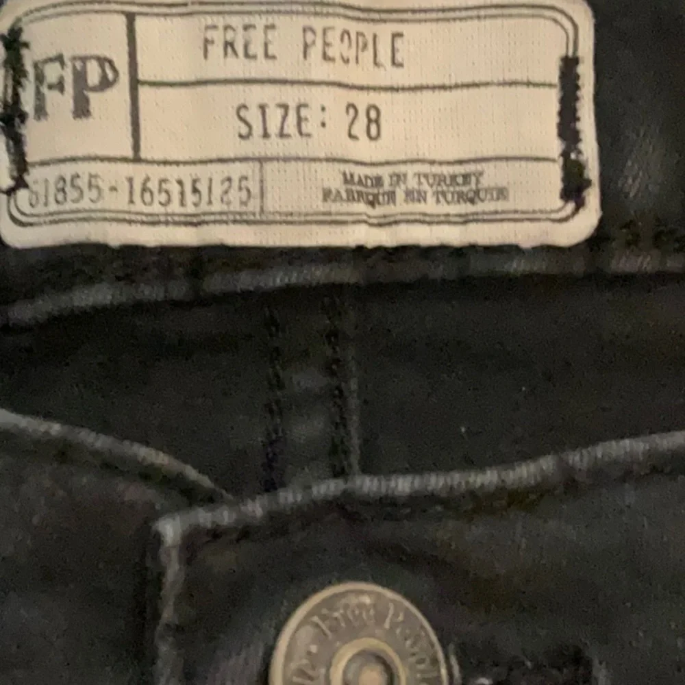 Free People Busted High Rise Skinny Jeans Size 28